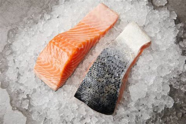 Can you eat salmon scales?