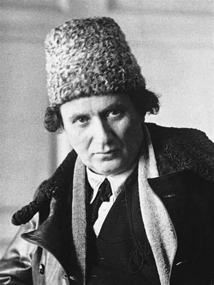 How did zinoviev die?