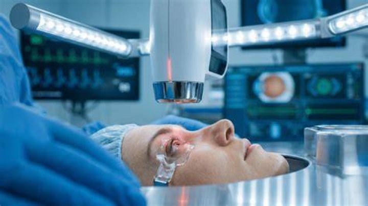 How does in utero surgery work?