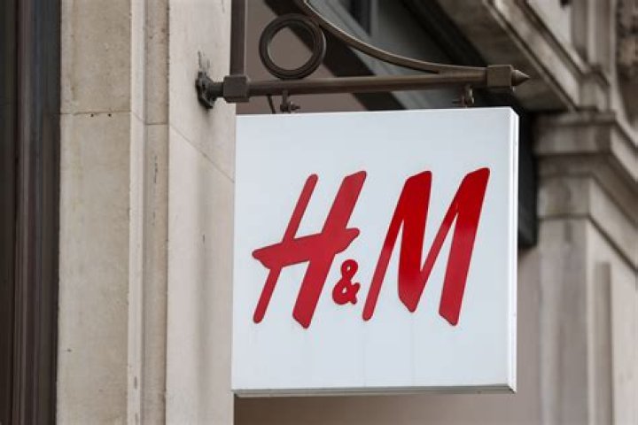 How to sign in h&m?