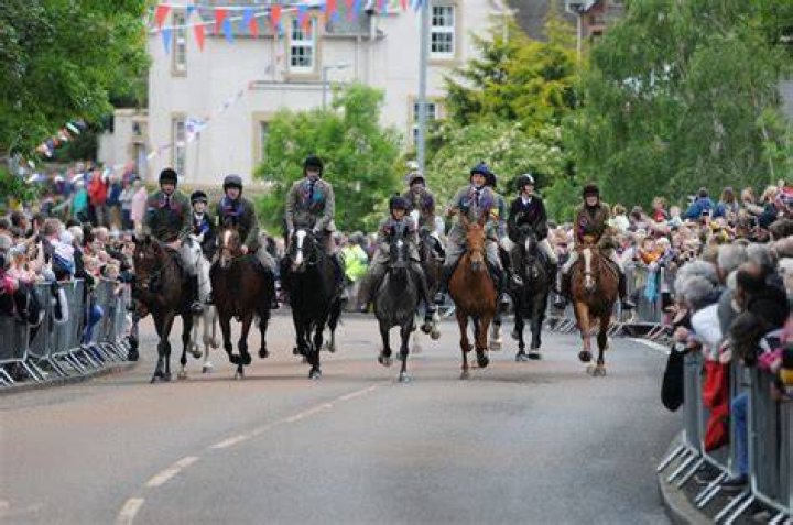 When is selkirk common riding?